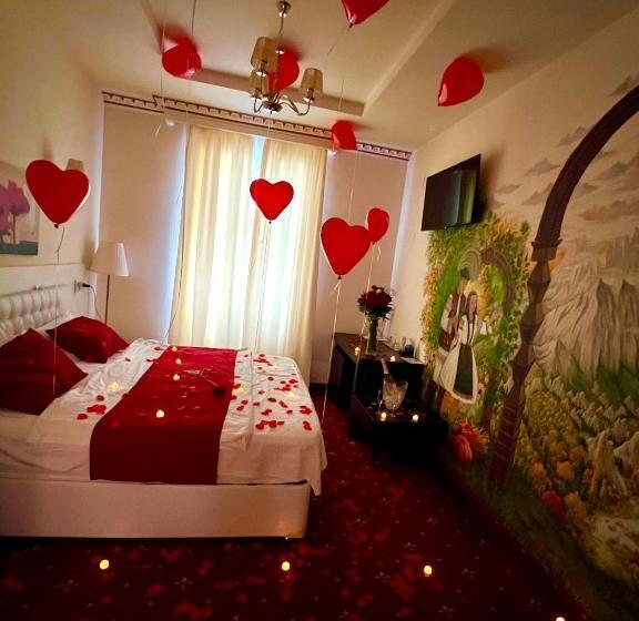 스탠다드 룸 킹사이즈 침대, Top Royal Central Brasov