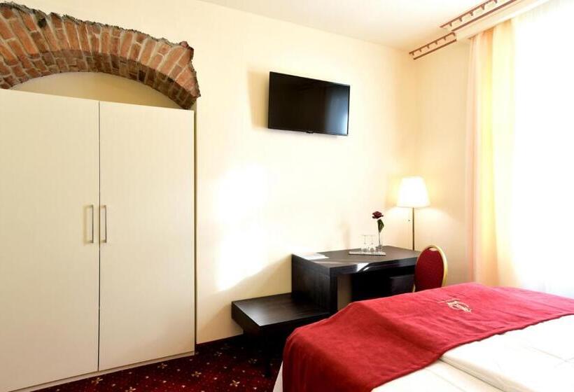 디럭스 트리플 룸, Top Royal Central Brasov