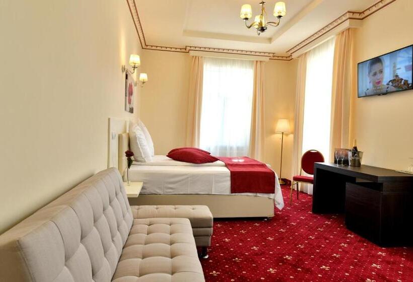 스탠다드 트리플 룸, Top Royal Central Brasov