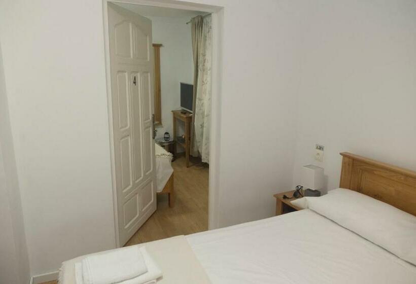 2ベッドルームアパートメント, Pensiunea Casa Maria