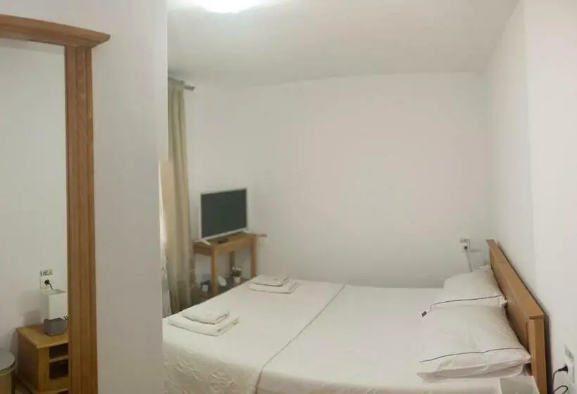 スタンダードルーム, Pensiunea Casa Maria