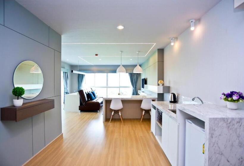 발코니가 있는 스위트, Le Breeze Resort Hua Hin