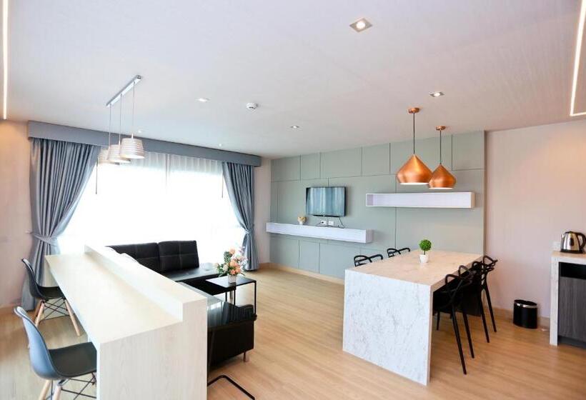 جناح مزوَّد بشرفة, Le Breeze Resort Hua Hin