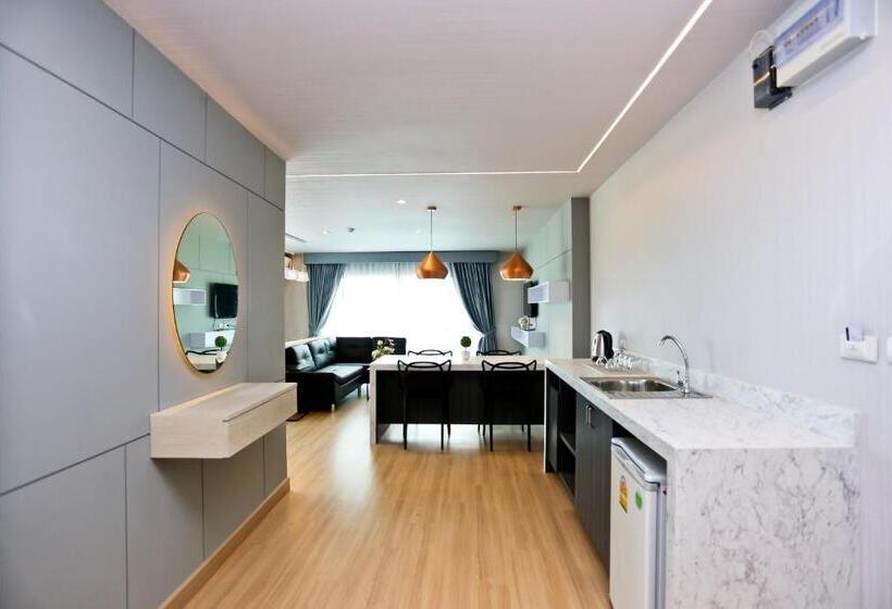 جناح مزوَّد بشرفة, Le Breeze Resort Hua Hin