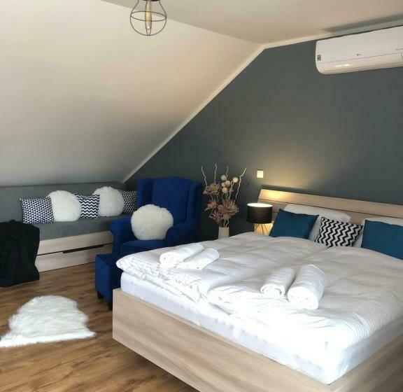 اتاق دوبلکس, Apartmány Koněvova