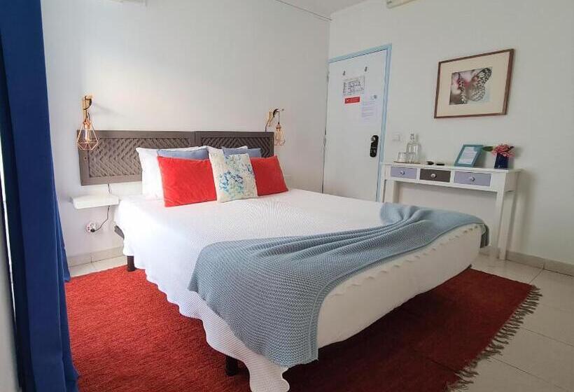 Номер Стандарт, Bea S Bed & Breakfast