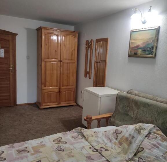 חדר סטנדרט, хотел златна котва