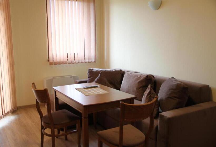 침실 2개 아파트, хотел александър