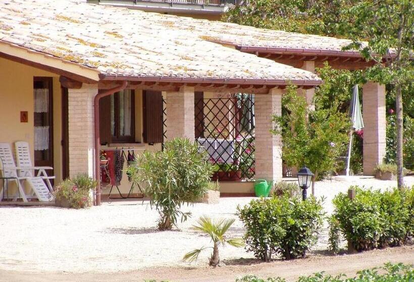 Апартаменты 3 Спальни, Agriturismo Casale Del Contadino