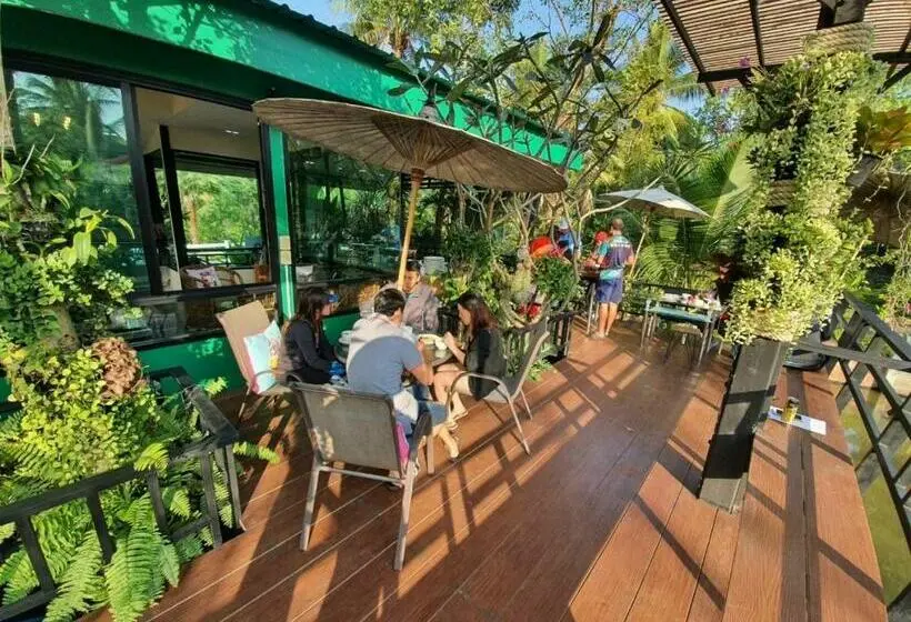 ファミリールーム, บ้านสวนในฝัน ตลาดน้ำท่าคา