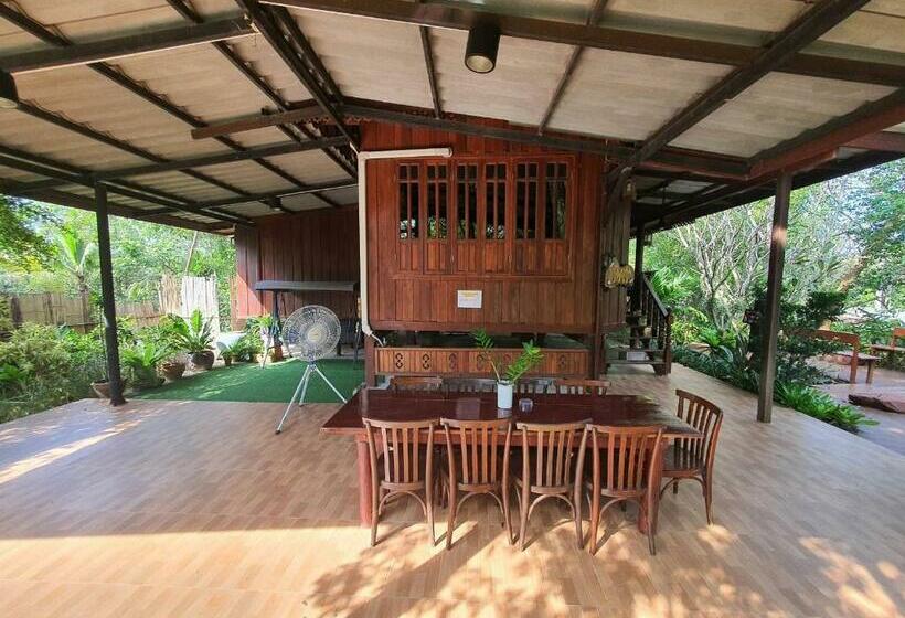 패밀리 룸, บ้านสวนในฝัน ตลาดน้ำท่าคา