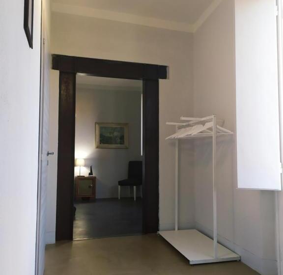 Трехместный Номер Стандарт с Балконом, B&big Prato