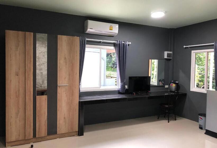 Номер Deluxe, Nao Ta Chuang