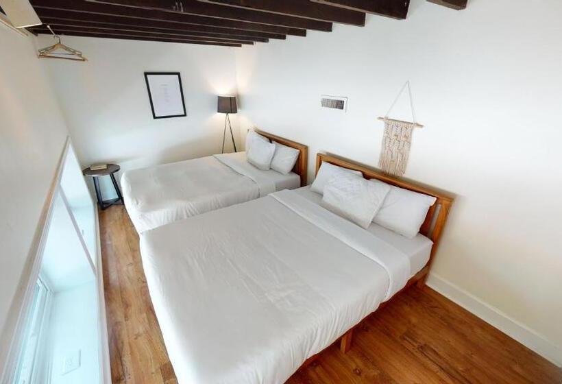 آپارتمان 2 خوابه, The Lofts At 107