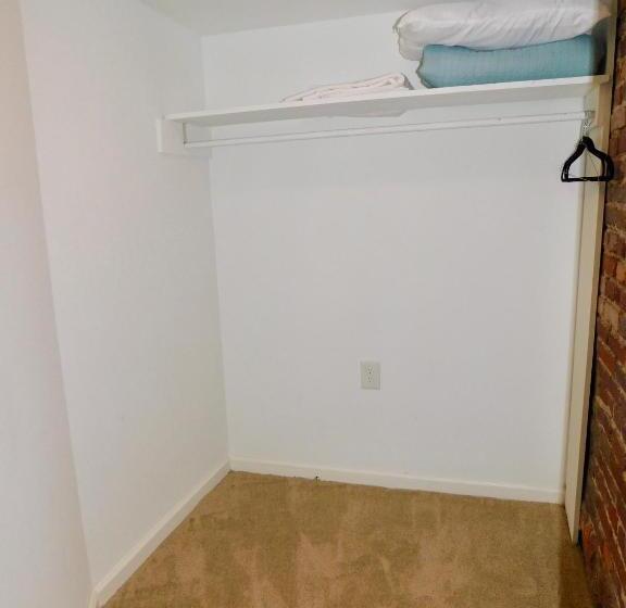 آپارتمان 1 خوابه, The Lofts At 107