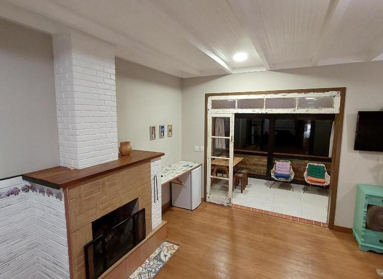 سوییت خانوادگی, Casa No Céu