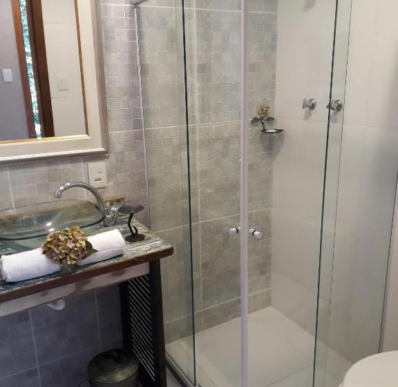 سوییت با چشم‌انداز باغ, Casa No Céu