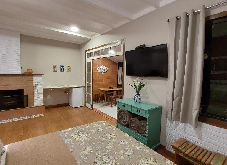 سوییت خانوادگی, Casa No Céu