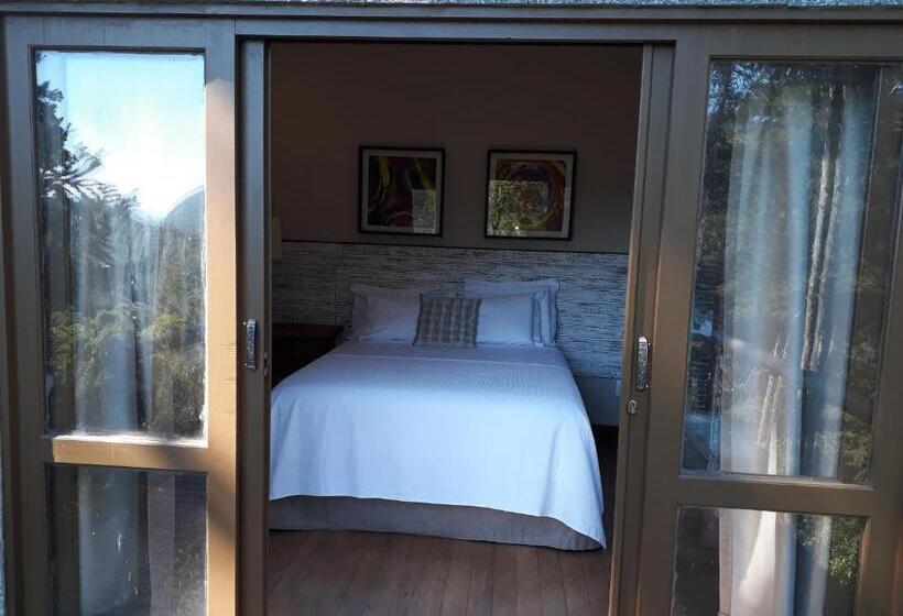 سوییت با چشم‌انداز کوه, Casa No Céu