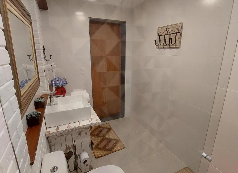 سوییت خانوادگی, Casa No Céu