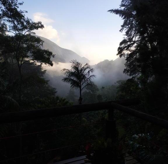 سوییت با چشم‌انداز کوه, Casa No Céu