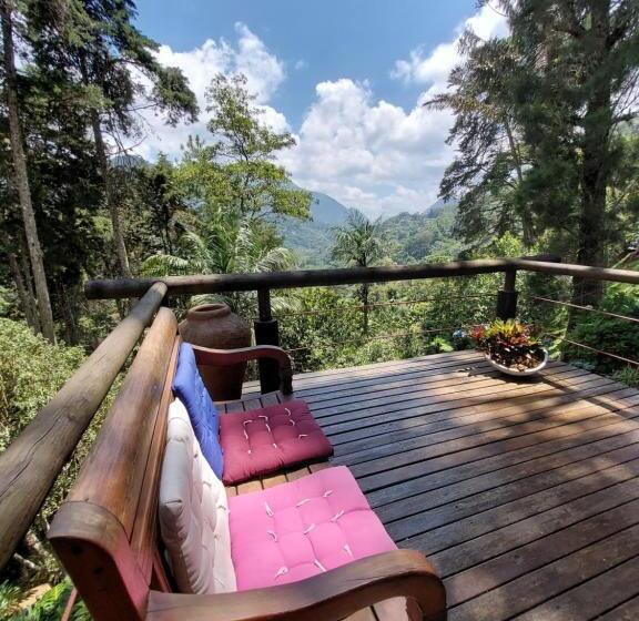 سوییت با چشم‌انداز کوه, Casa No Céu