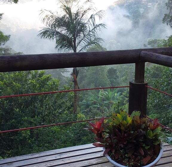 سوییت با چشم‌انداز کوه, Casa No Céu