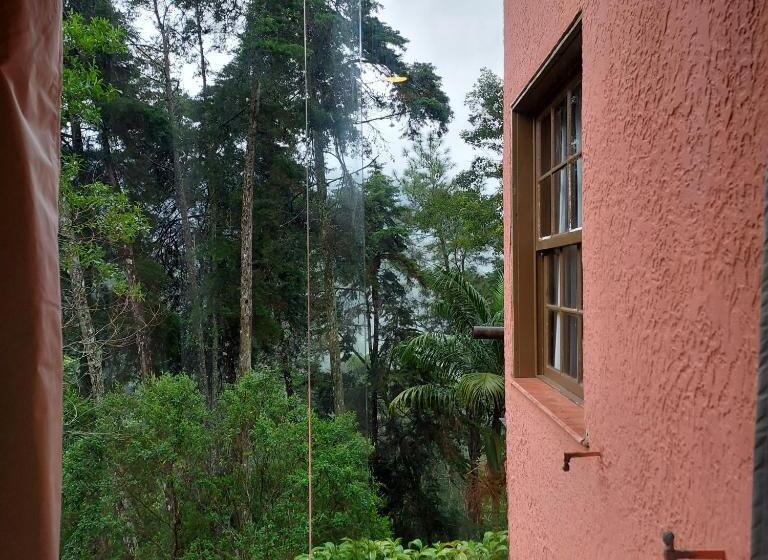 سوییت خانوادگی, Casa No Céu