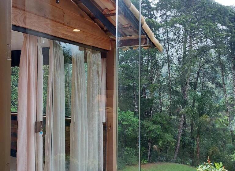 سوییت خانوادگی, Casa No Céu