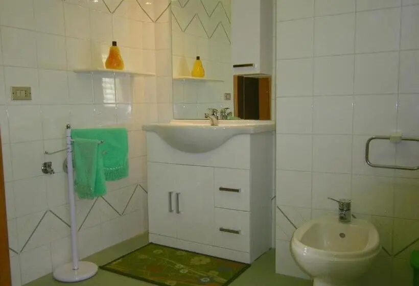 ２ベッドルームアパートメント, B&b La Villetta