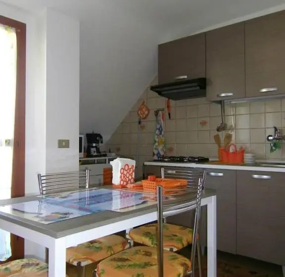 ２ベッドルームアパートメント, B&b La Villetta