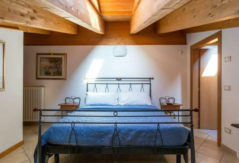 スタンダードルーム, Bed & Breakfast Lucy