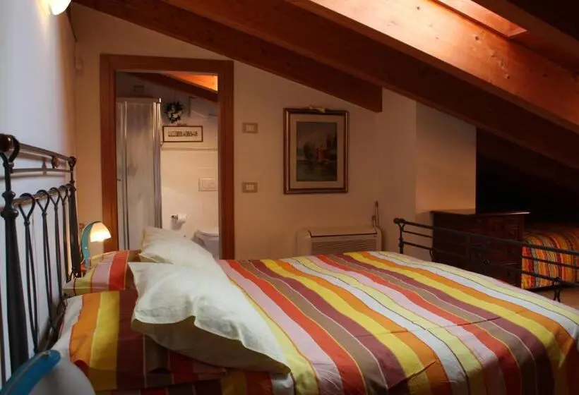 スタンダードルーム, Bed & Breakfast Lucy