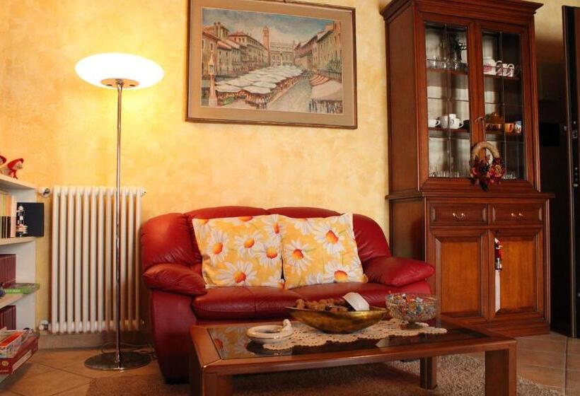 חדר סטנדרט עם מרפסת, Bed & Breakfast Lucy