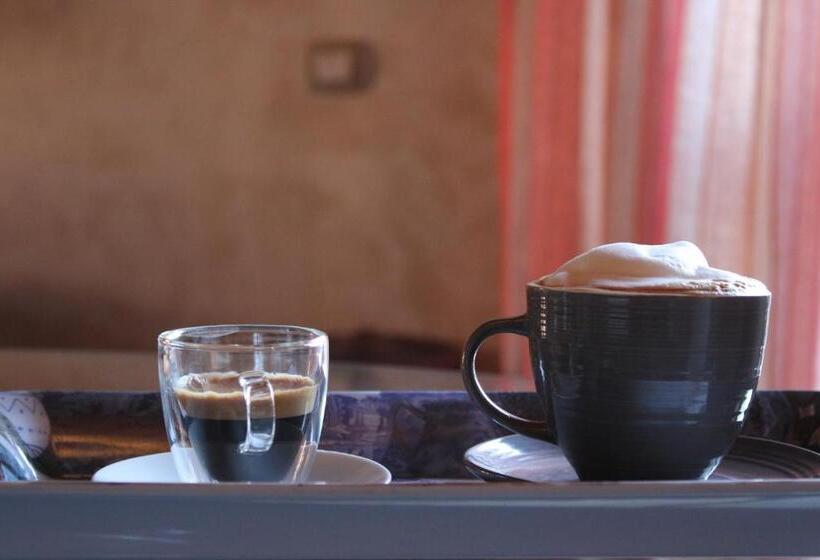 חדר סטנדרט עם מרפסת, Bed & Breakfast Lucy