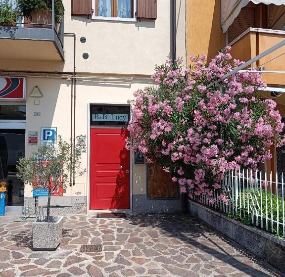 חדר סטנדרט עם מרפסת, Bed & Breakfast Lucy