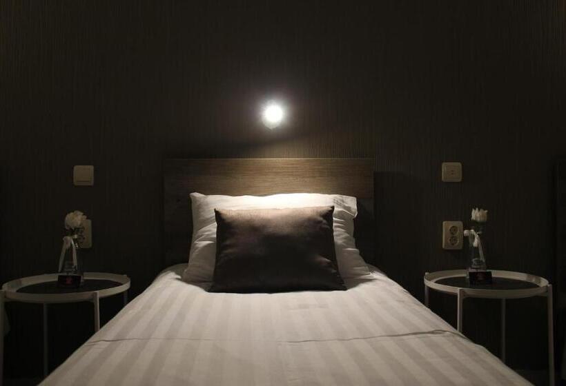 スタンダードルーム, Familia Panzió & Apartmanház Győr