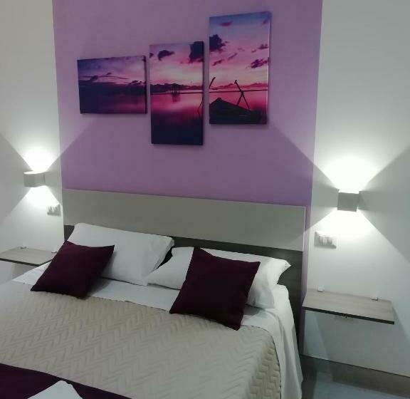 اتاق استاندارد, Flamingo Rooms