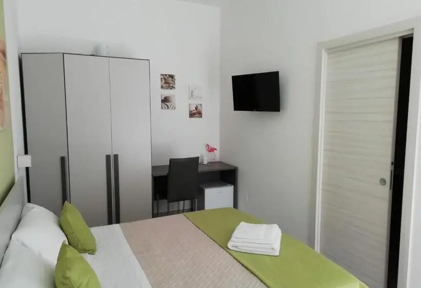 اتاق استاندارد با تخت بزرگ, Flamingo Rooms