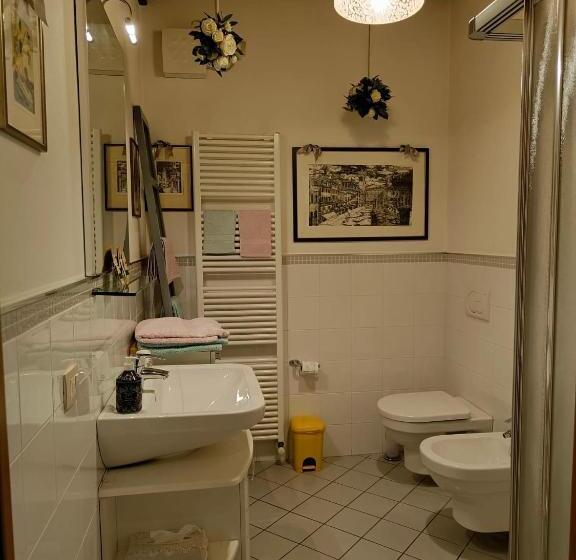 חדר סטנדרט עם מרפסת, Bed & Breakfast Lucy