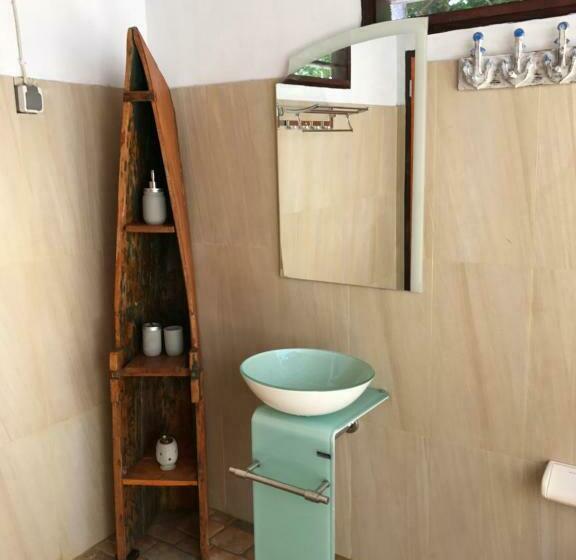 בקתה סטנדרטית, Blue Bay Divers Likupang Bangka