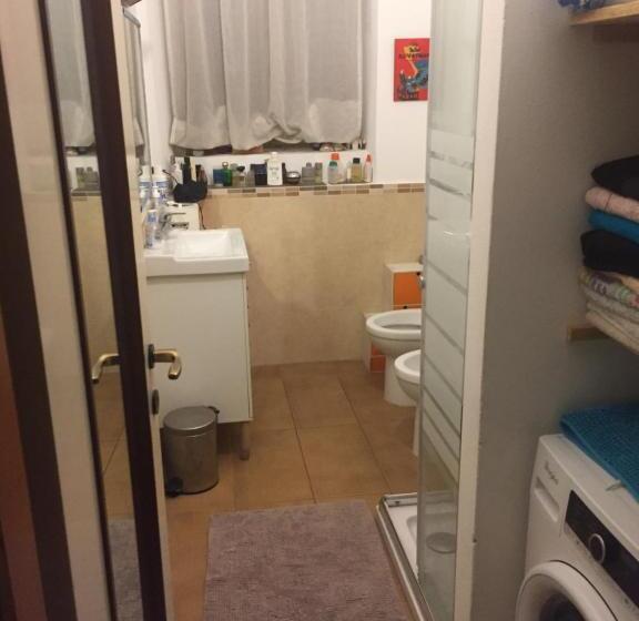 スーペリアールーム, Room Saronno + B&b