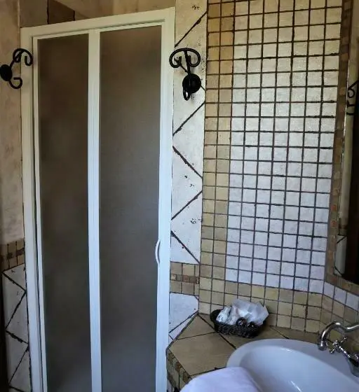 اتاق استاندارد چهار تخته, B&b Villa Giusy