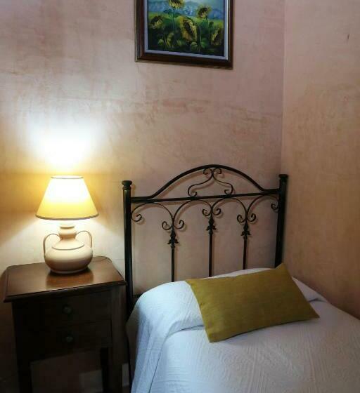 スタンダード４人部屋, B&b Villa Giusy