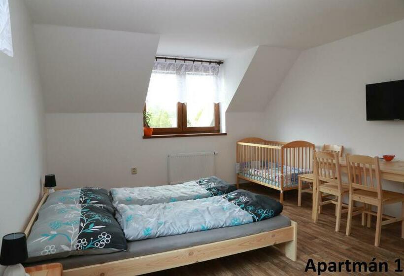 带1个卧室带观景的公寓, Chata Tánička