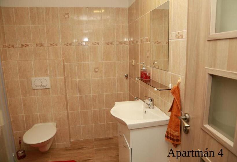 带2个卧室的公寓, Chata Tánička