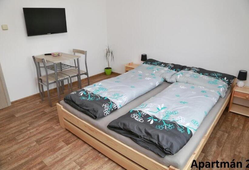 带1个卧室带观景的公寓, Chata Tánička