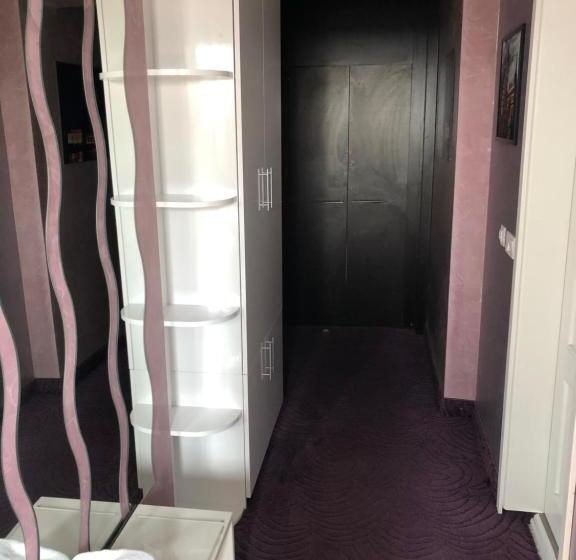 三人经典房间, стаи за гости топ старс смолян