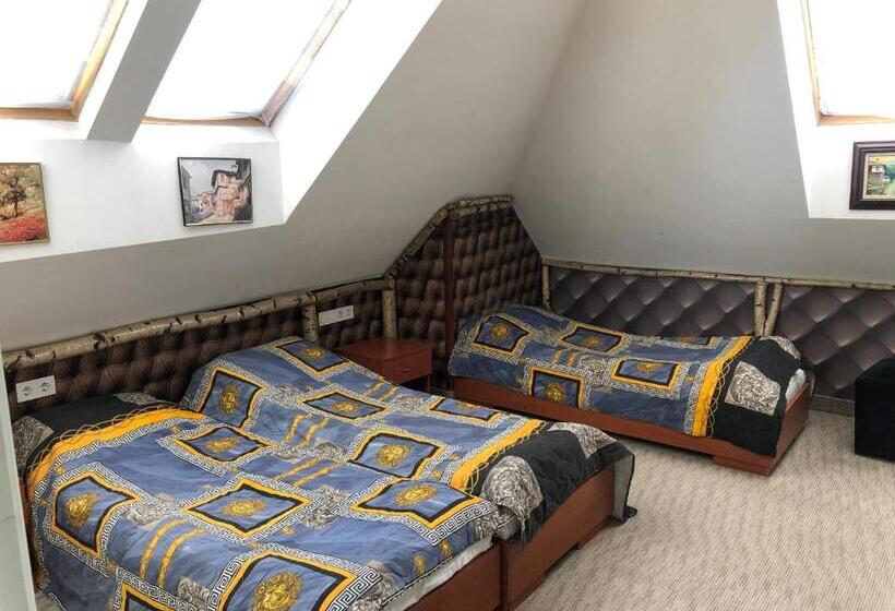 三人经典房间, стаи за гости топ старс смолян