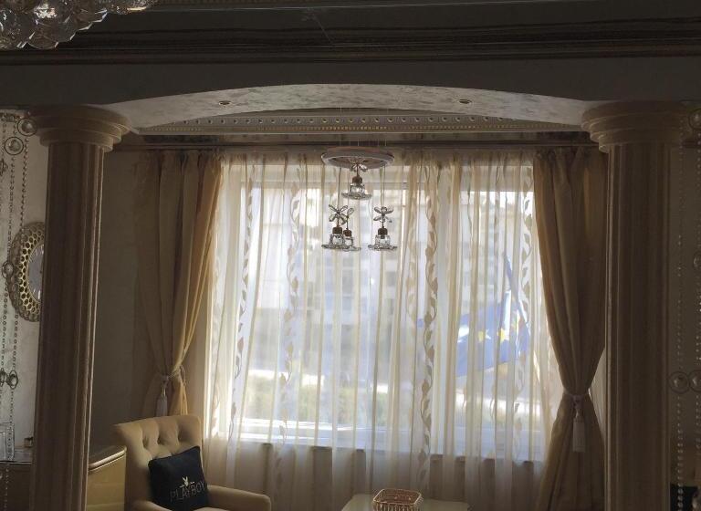 豪华房间, стаи за гости топ старс смолян